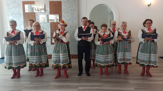 Zespół Koła Gospodyń Wiejskich w Piotrowicach